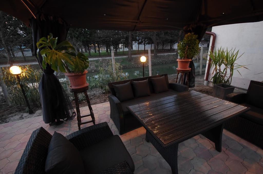 Regina Delux Apartman ยูลา ภายนอก รูปภาพ